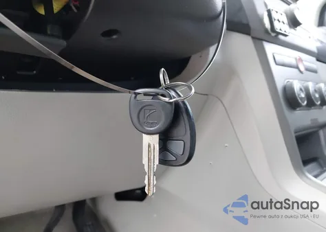 2009 Saturn Vue V6 Xe z USA, uszkodzony, nr VIN 3GSDL43N89S600055